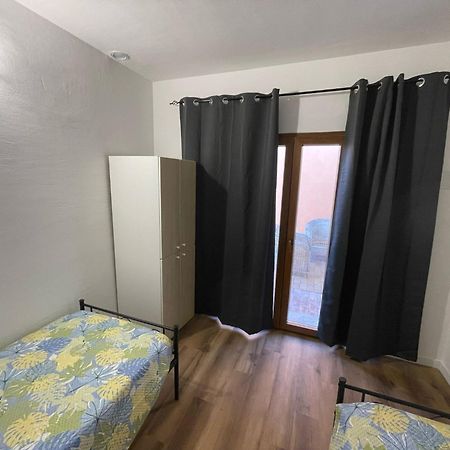 Lu Lioni Villa Paola San Teodoro Con Piscina Privata מראה חיצוני תמונה
