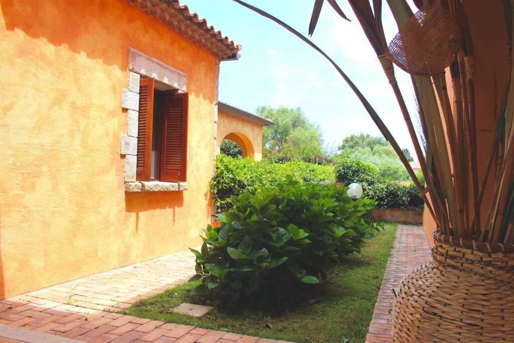 Lu Lioni Villa Paola San Teodoro Con Piscina Privata מראה חיצוני תמונה