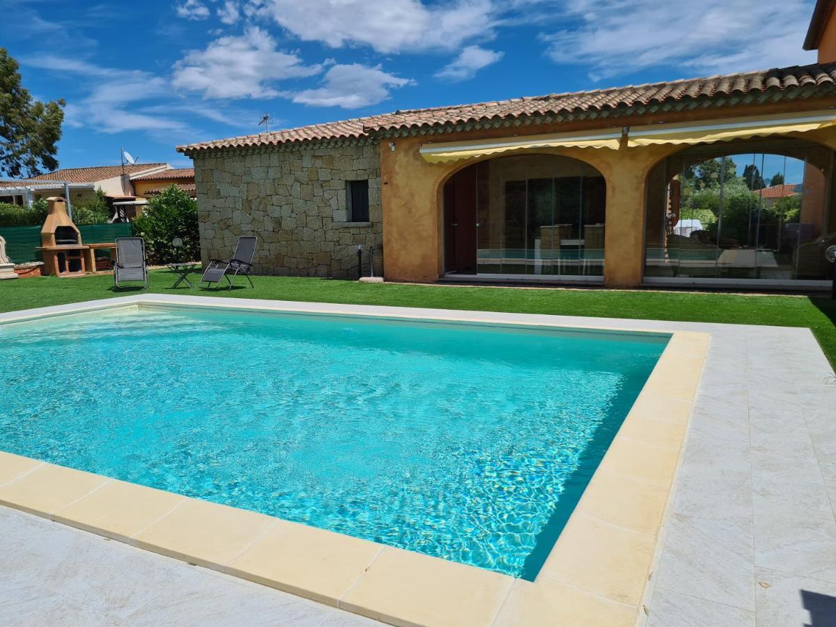Lu Lioni Villa Paola San Teodoro Con Piscina Privata מראה חיצוני תמונה