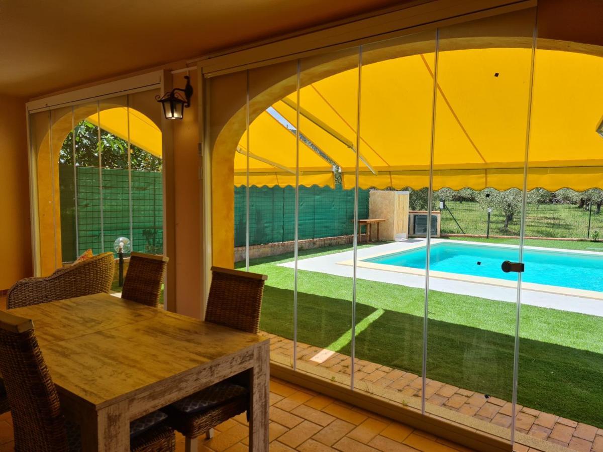 Lu Lioni Villa Paola San Teodoro Con Piscina Privata מראה חיצוני תמונה