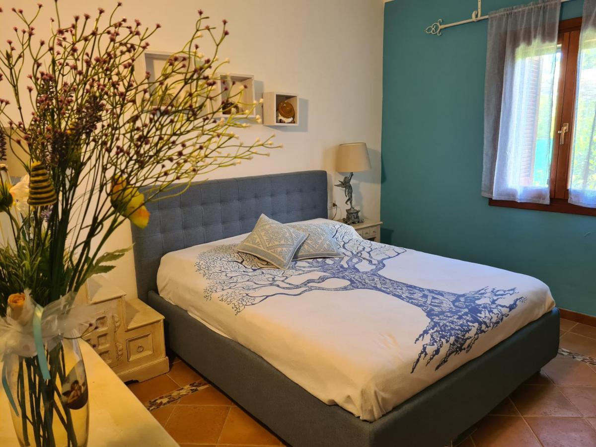 Lu Lioni Villa Paola San Teodoro Con Piscina Privata מראה חיצוני תמונה