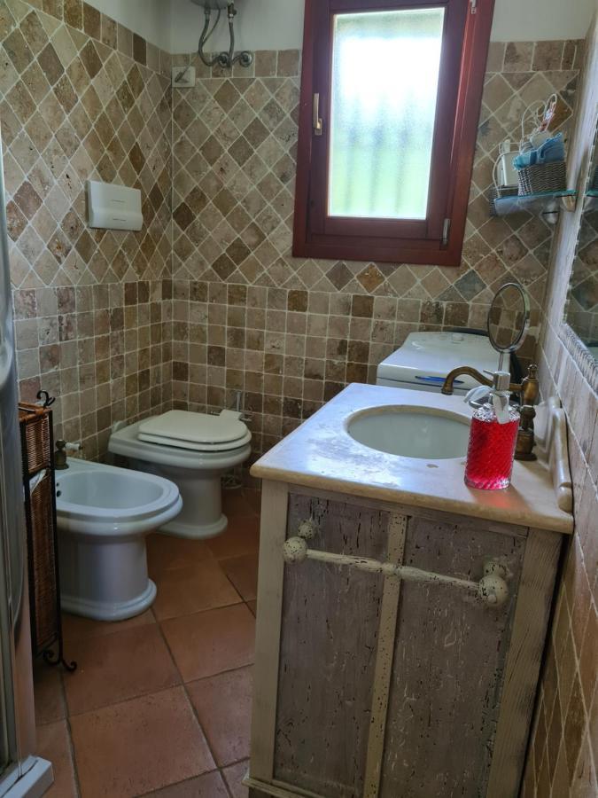 Lu Lioni Villa Paola San Teodoro Con Piscina Privata מראה חיצוני תמונה