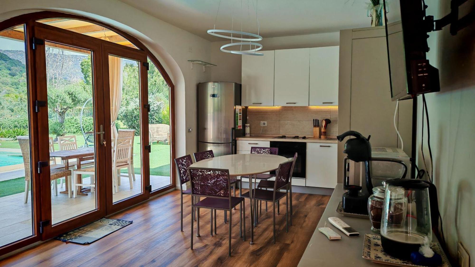 Lu Lioni Villa Paola San Teodoro Con Piscina Privata מראה חיצוני תמונה