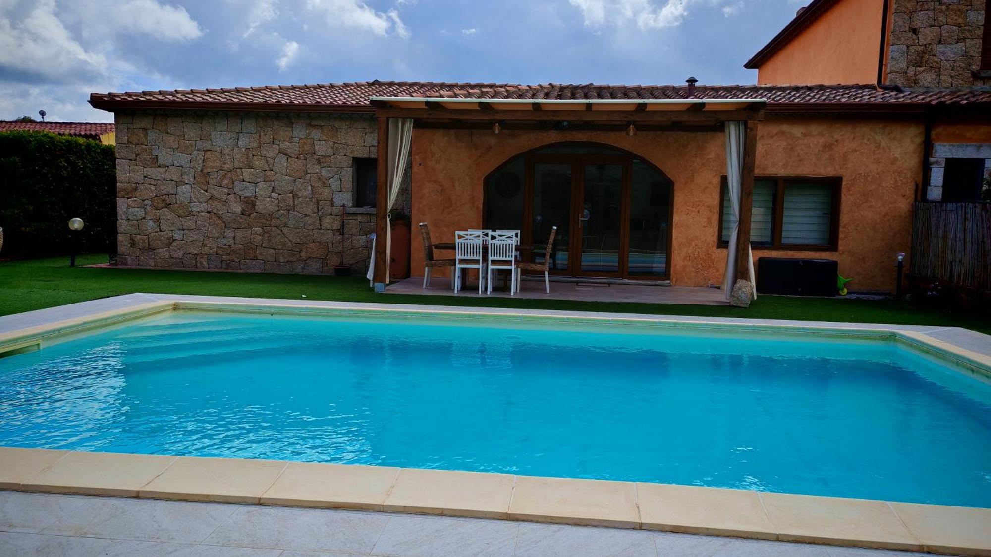 Lu Lioni Villa Paola San Teodoro Con Piscina Privata מראה חיצוני תמונה