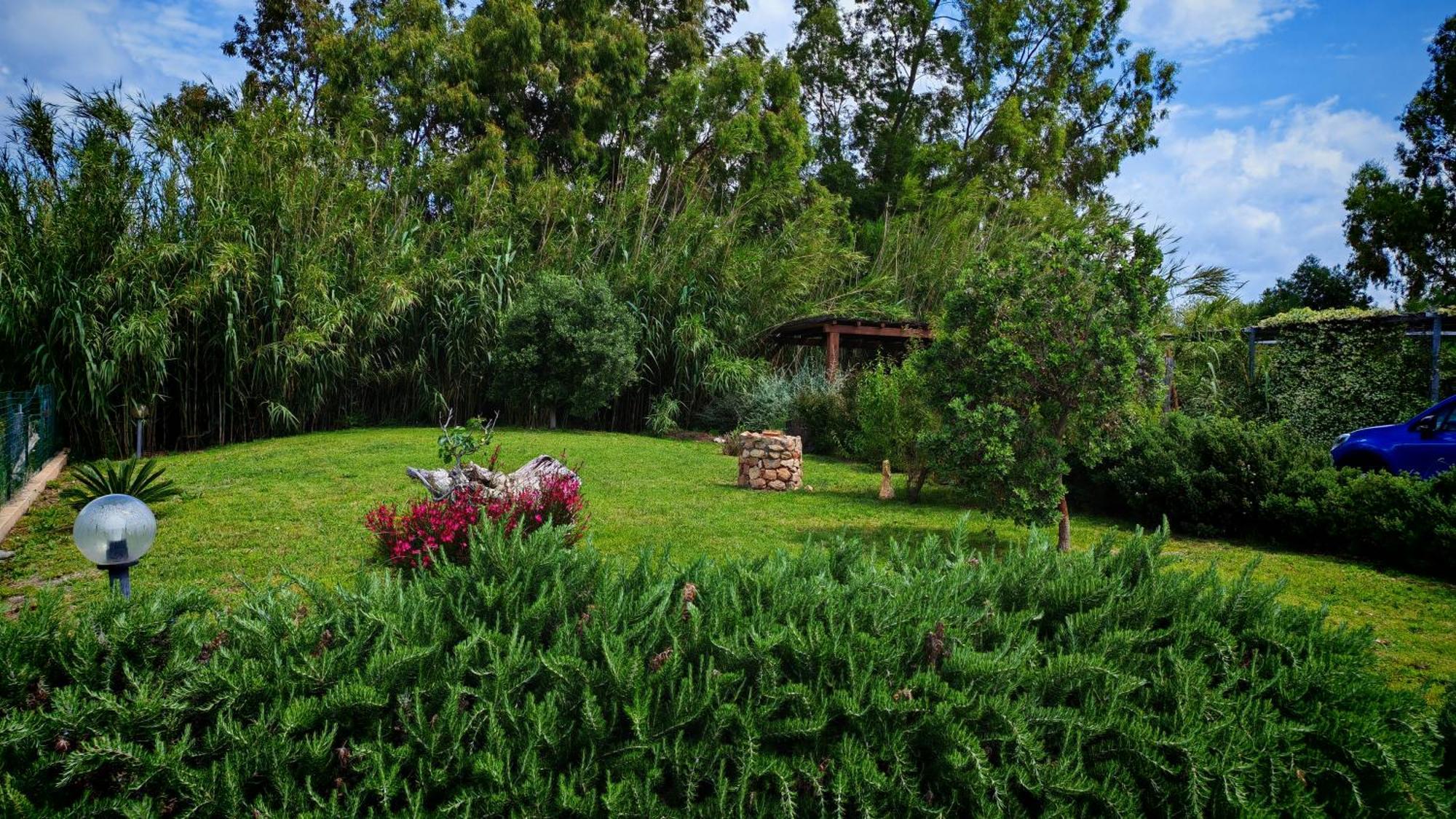 Lu Lioni Villa Paola San Teodoro Con Piscina Privata מראה חיצוני תמונה