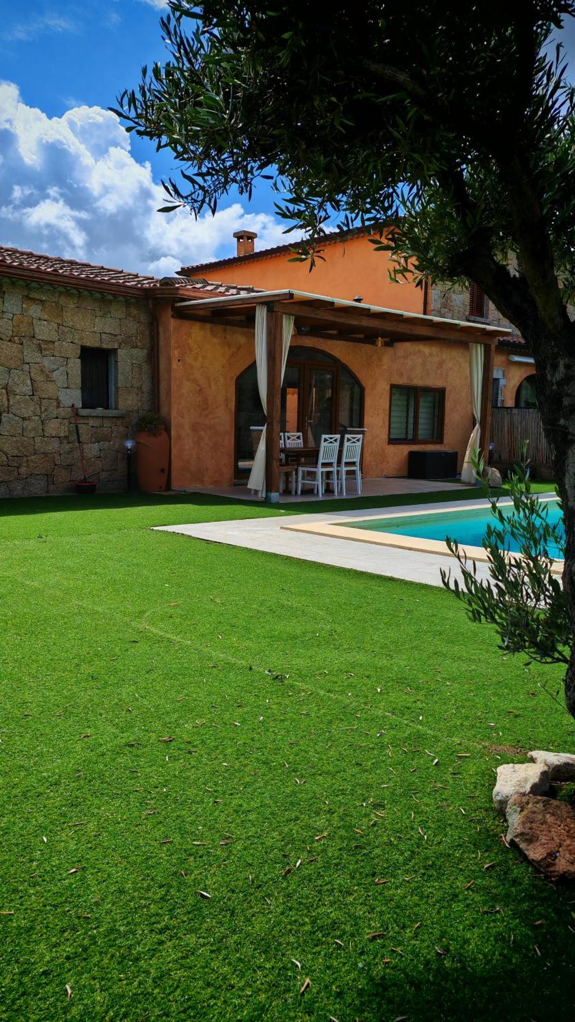 Lu Lioni Villa Paola San Teodoro Con Piscina Privata מראה חיצוני תמונה
